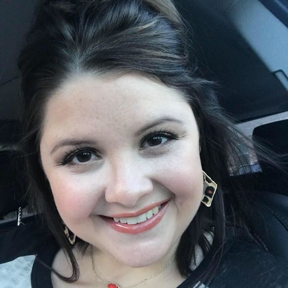 Meet your Posher, Laken - Picture 1 of 1